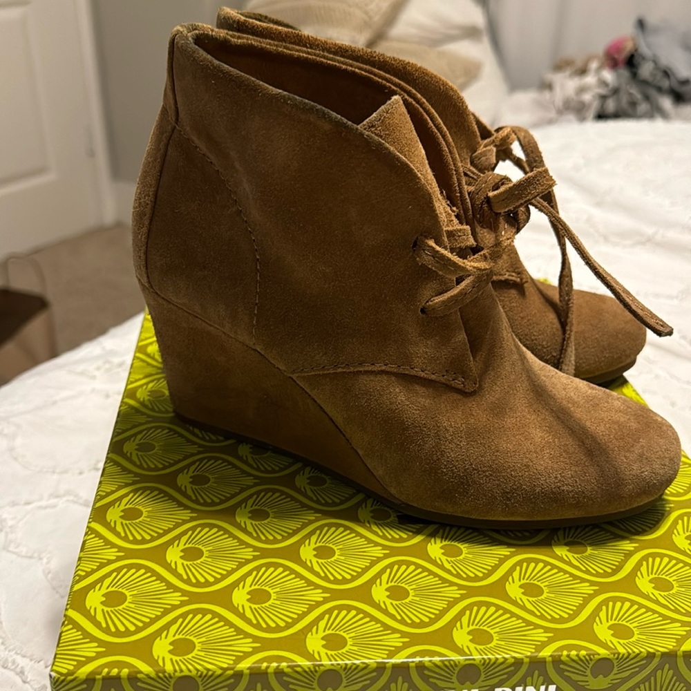 Gianni Bini Booties